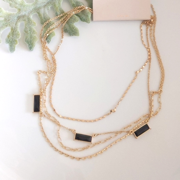 🆕🌿GOLD CHAIN NECKLACE🌿 - Picture 2 of 9